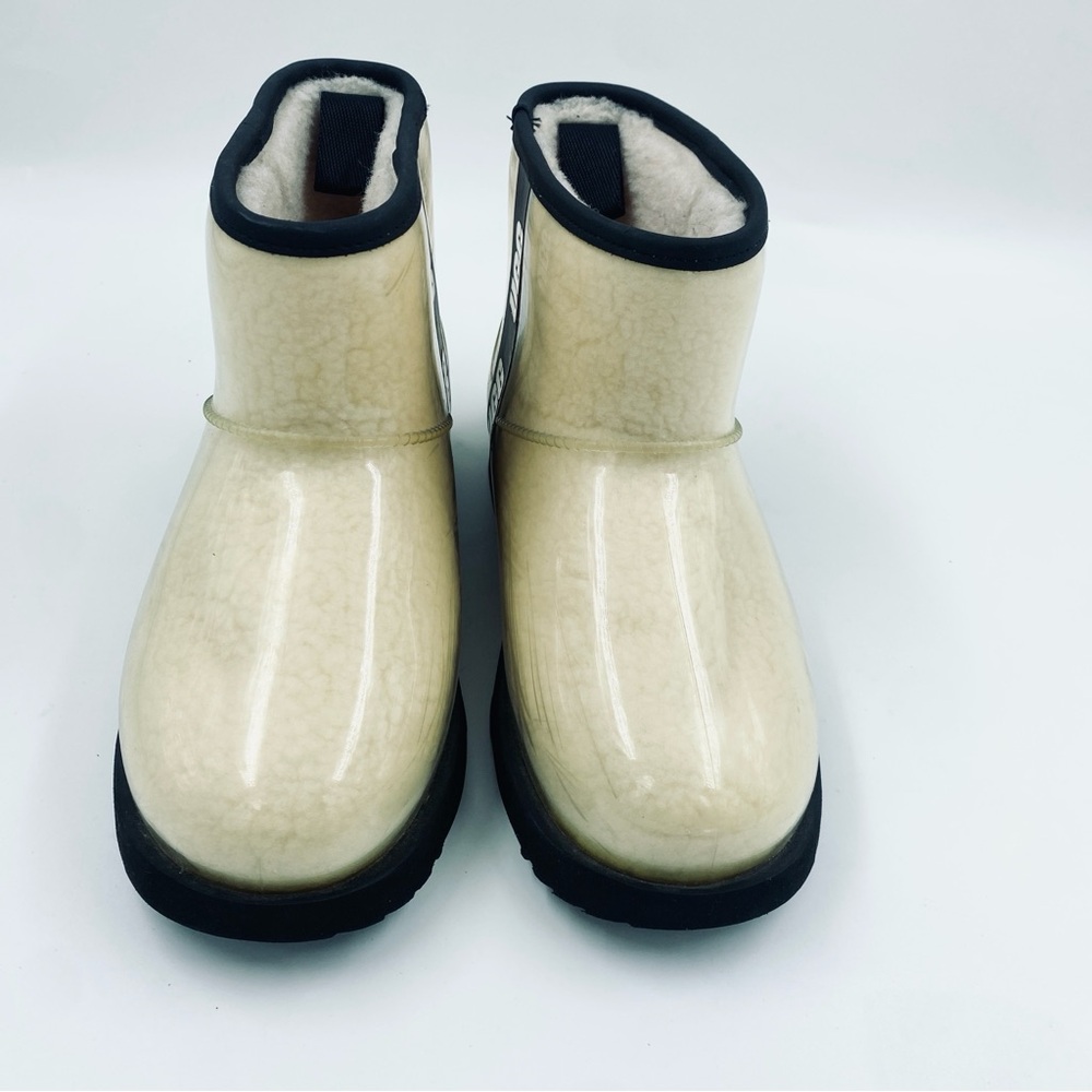 UGG Classic Clear Mini Boot Ankle Bootie Wool Lined 6.5 EUC - Picture 2 of 6